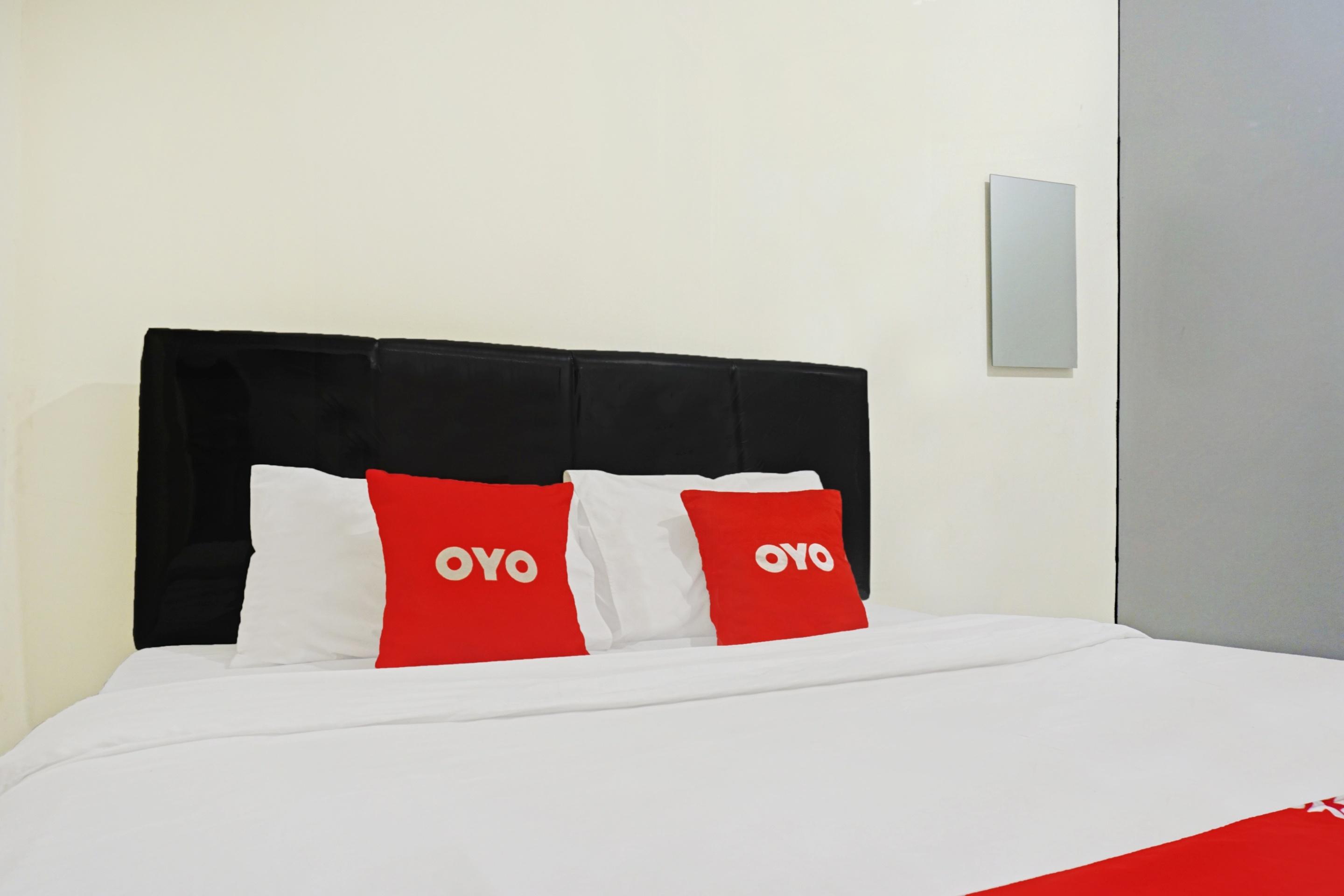 J&B Rooms Pramuka Jakarta Mitra Reddoorz Εξωτερικό φωτογραφία