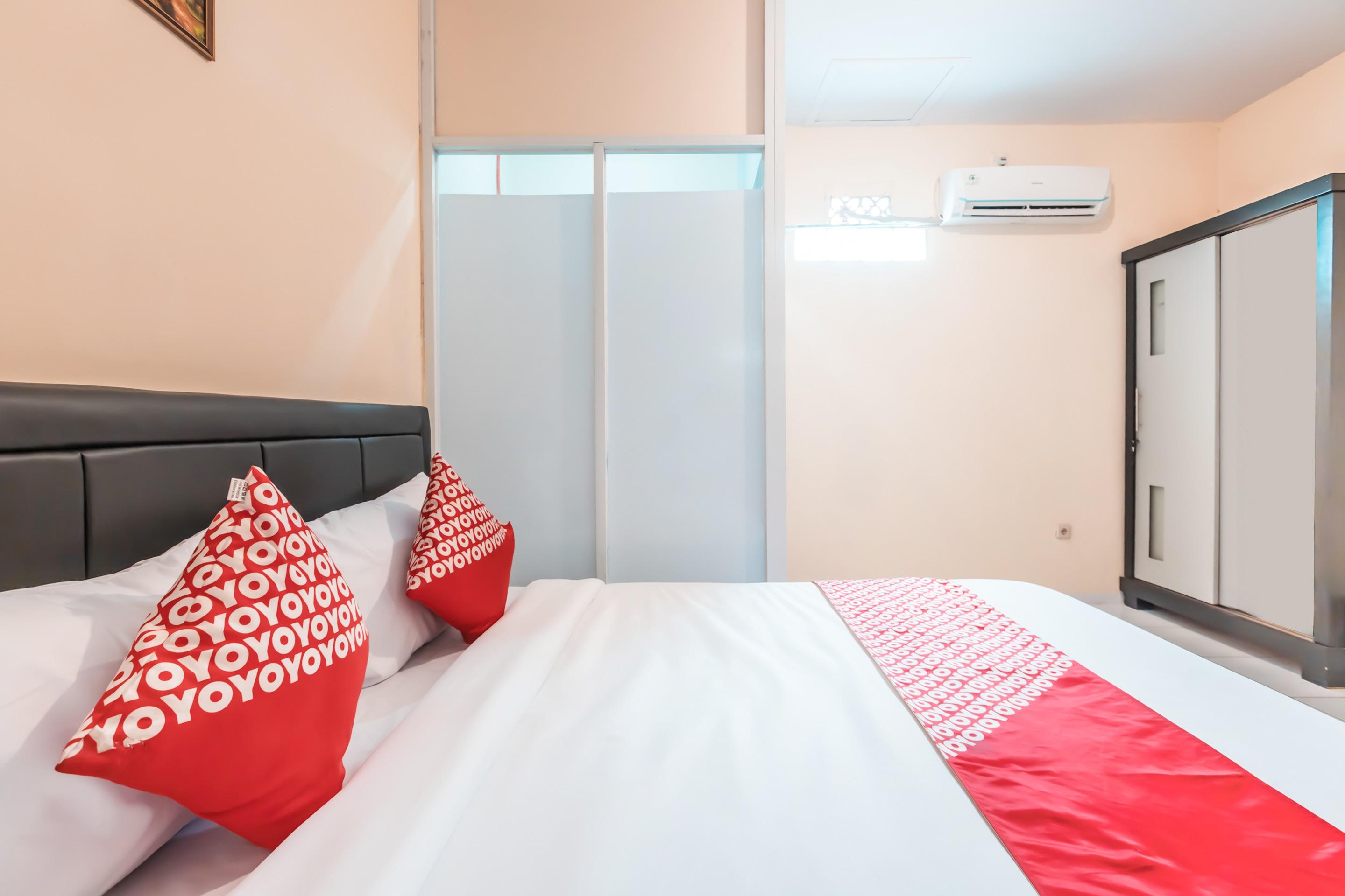 J&B Rooms Pramuka Jakarta Mitra Reddoorz Εξωτερικό φωτογραφία