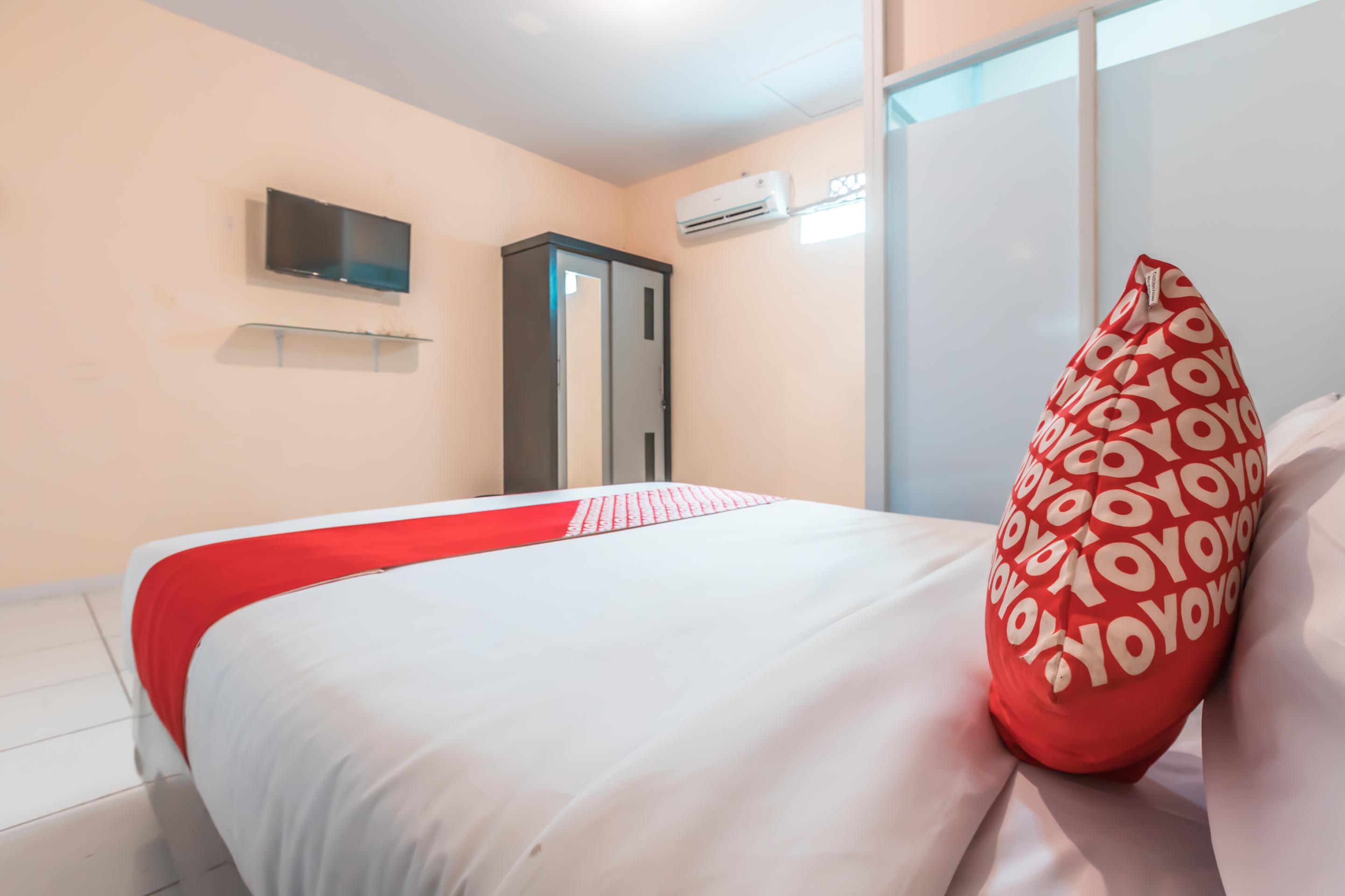 J&B Rooms Pramuka Jakarta Mitra Reddoorz Εξωτερικό φωτογραφία