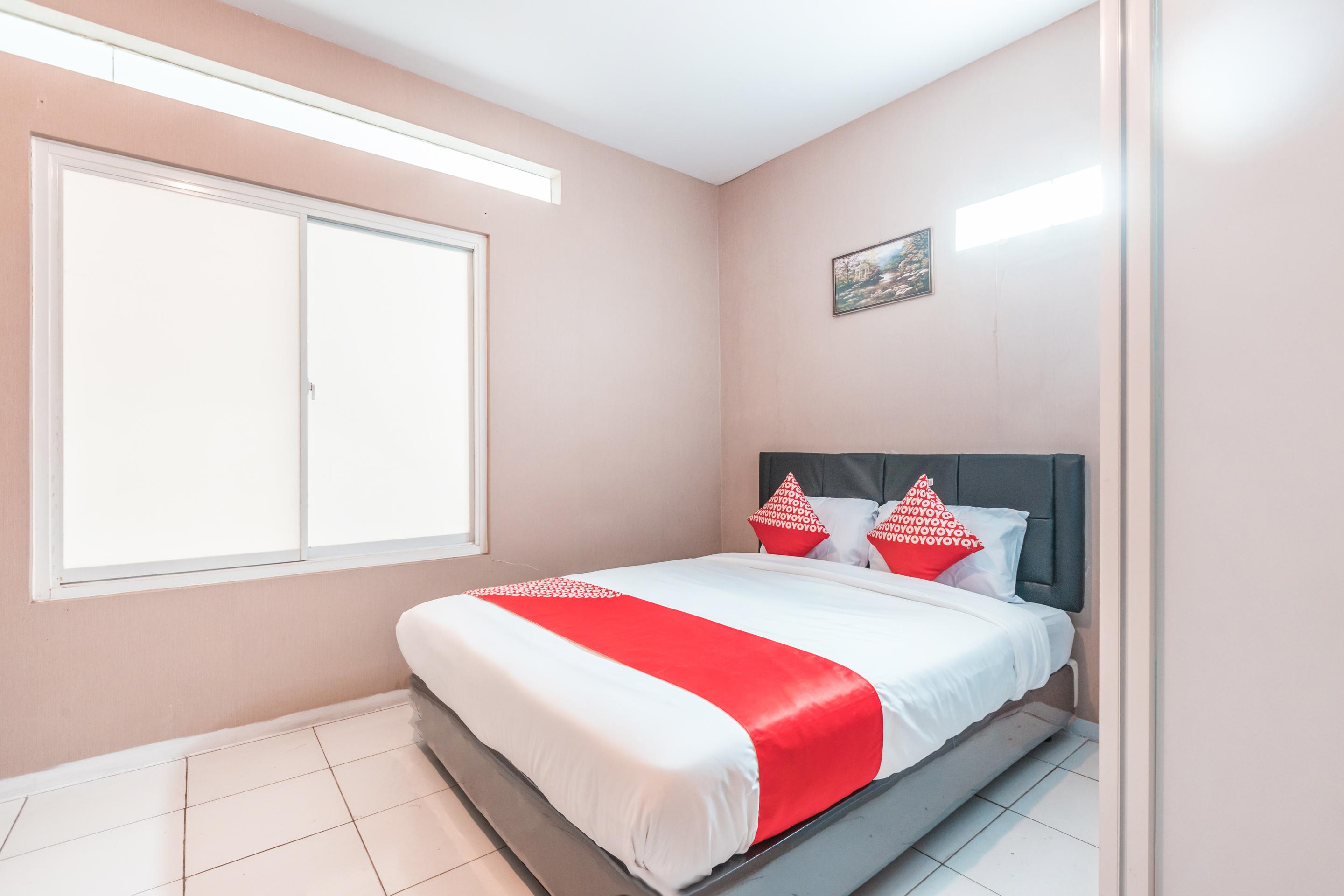 J&B Rooms Pramuka Jakarta Mitra Reddoorz Εξωτερικό φωτογραφία
